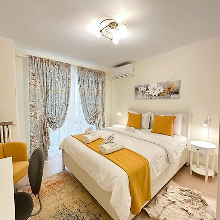 Sunrise Apartments City Center Bucarest Exterior foto