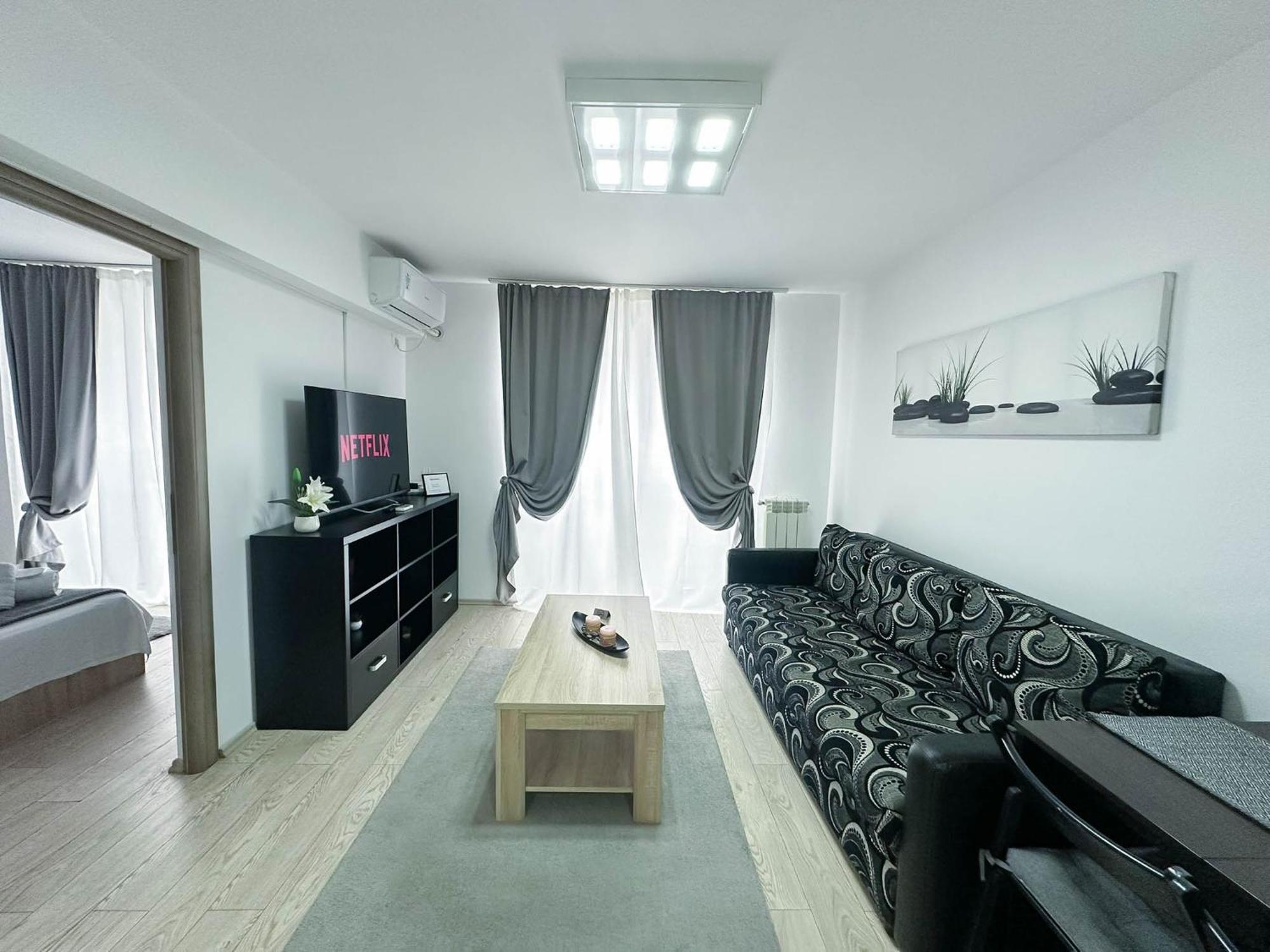 Sunrise Apartments City Center Bucarest Exterior foto
